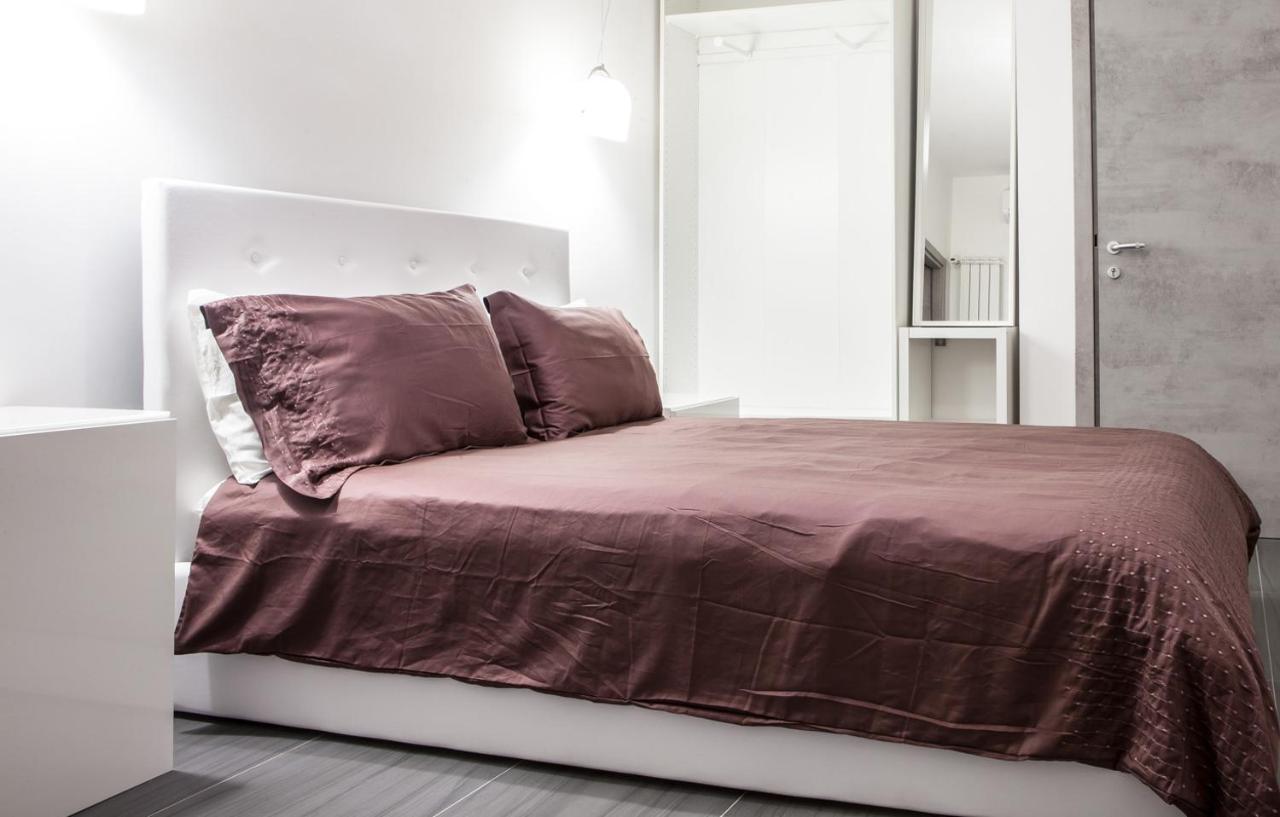 카스트로빌라리 Pomodoro Bed B&B 외부 사진